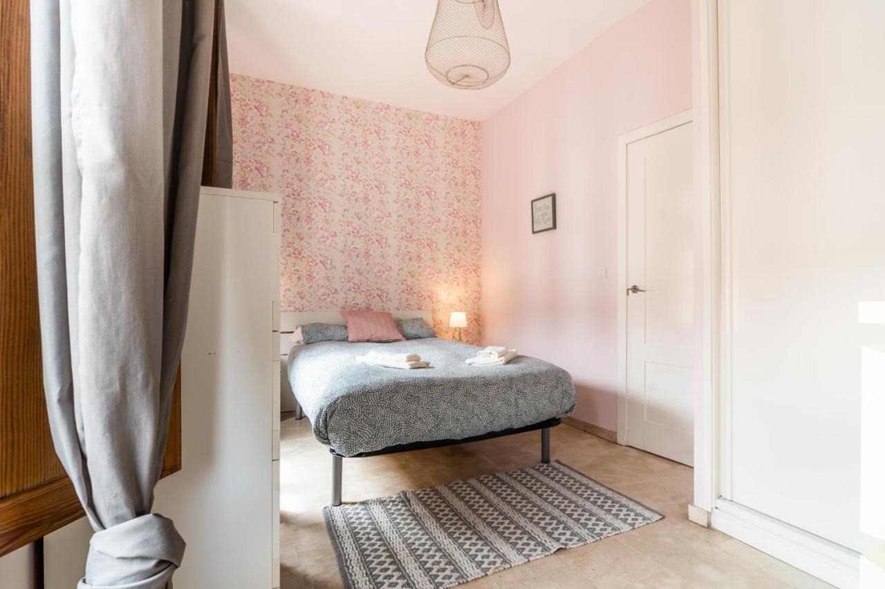Tuguest Isabel La Catolica II Apartment Гранада Екстериор снимка