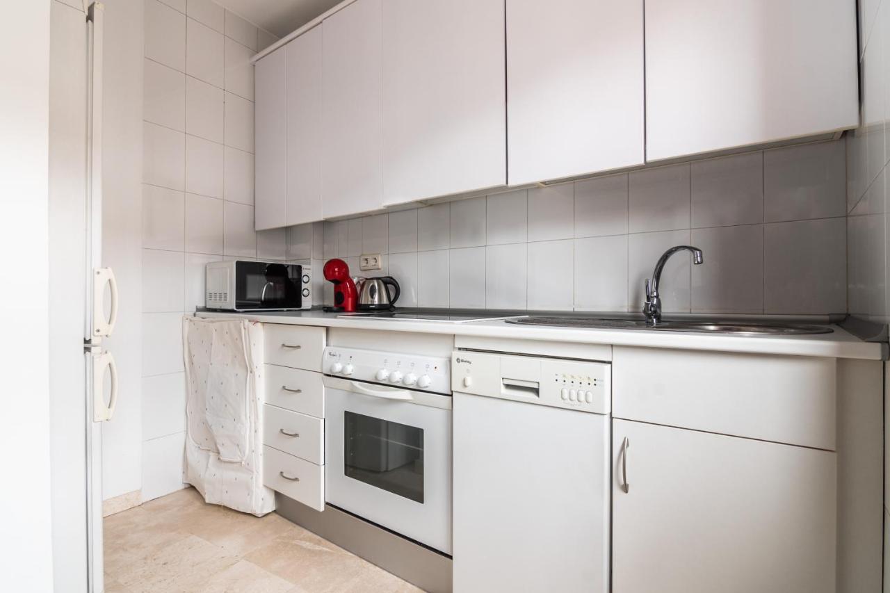 Tuguest Isabel La Catolica II Apartment Гранада Екстериор снимка